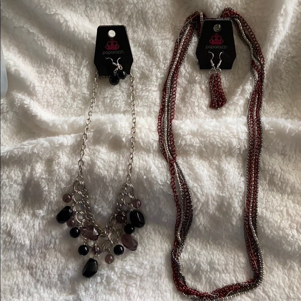 Two paparazzi necklaces